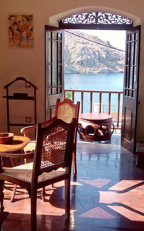 Emporio Hotel Symi Exterior foto