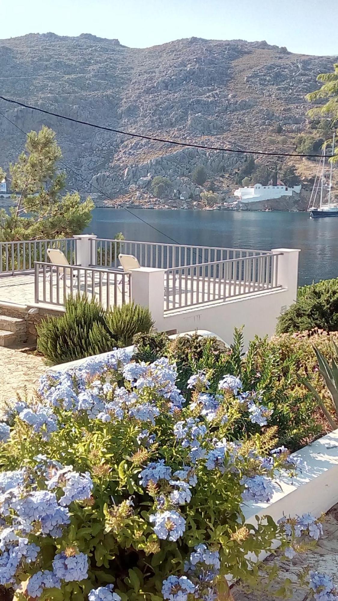 Emporio Hotel Symi Exterior foto