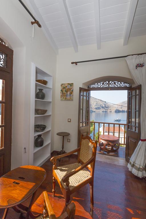 Emporio Hotel Symi Exterior foto